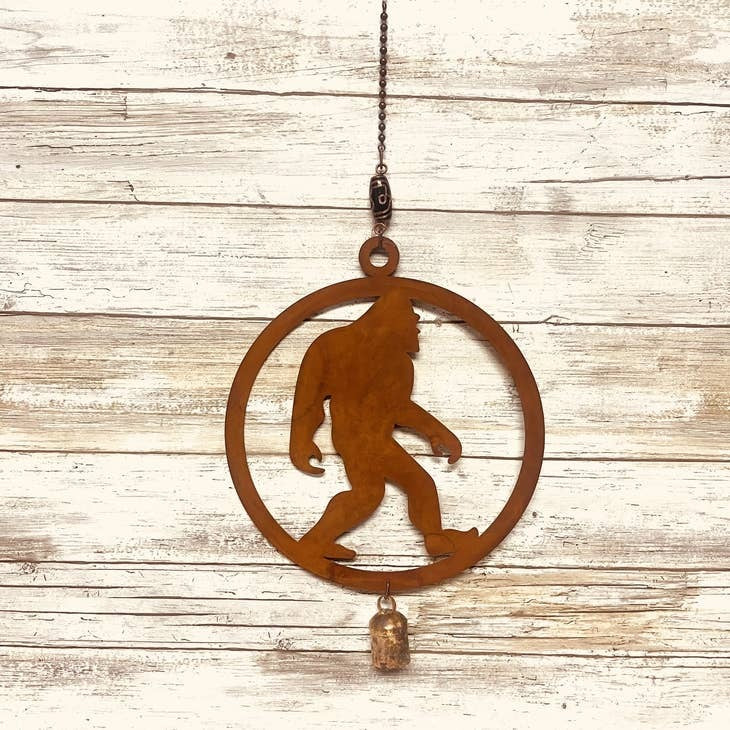 Circle Bigfoot 8" Rusty Metal Bell Chime